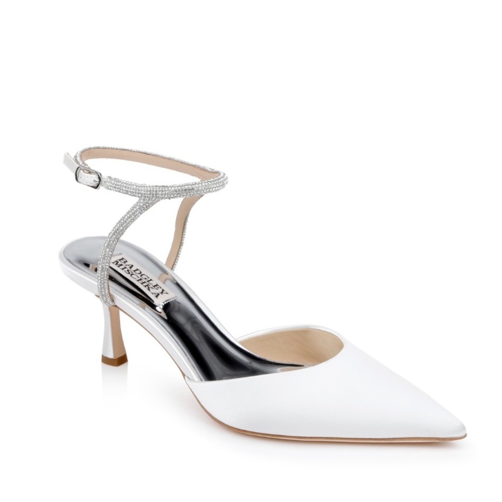 Badgley Mischka White Heels